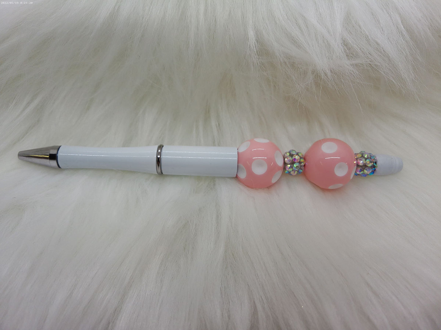 Pink polka dot beaded pen